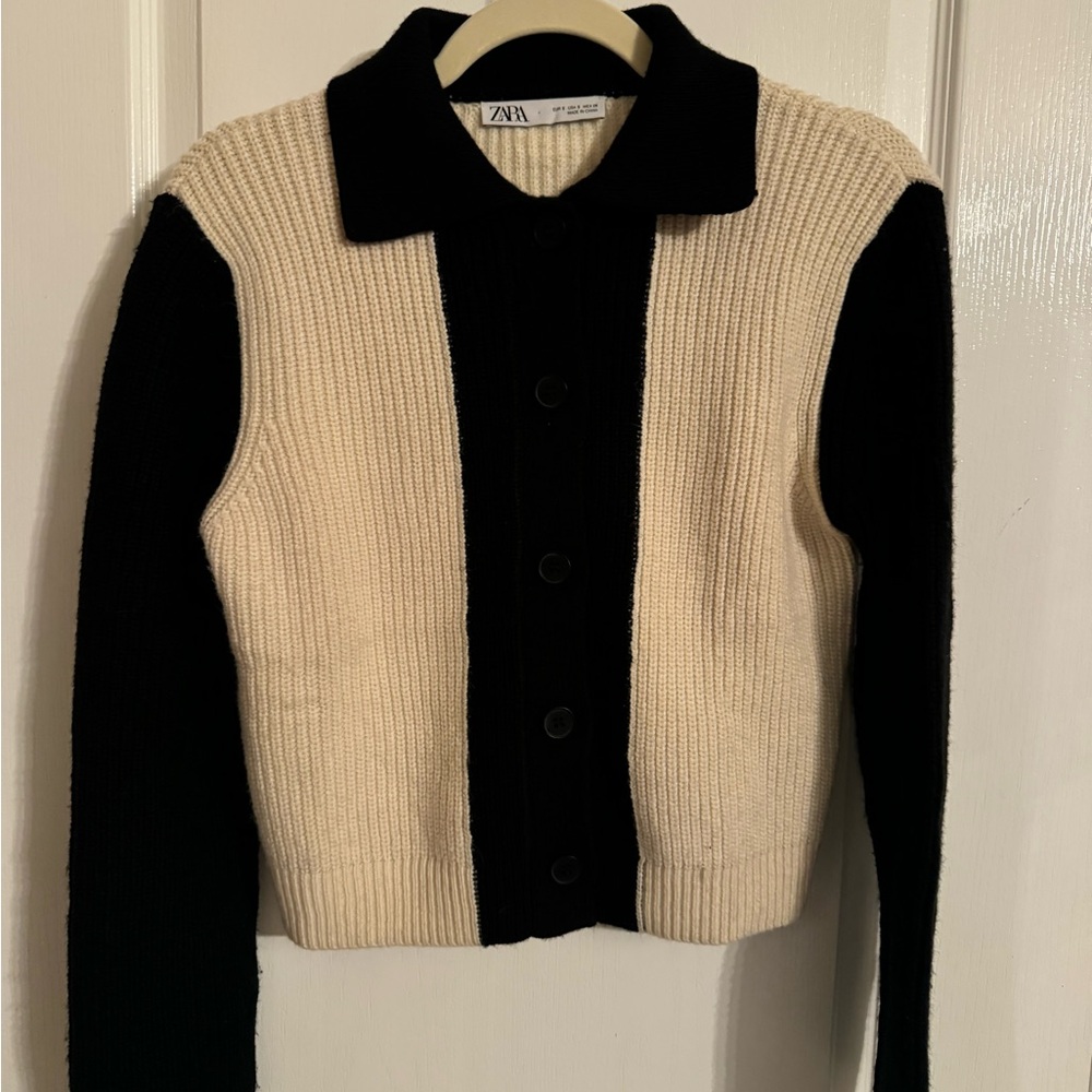Zara Color Block Cream And Black Button Down Swea… - image 5